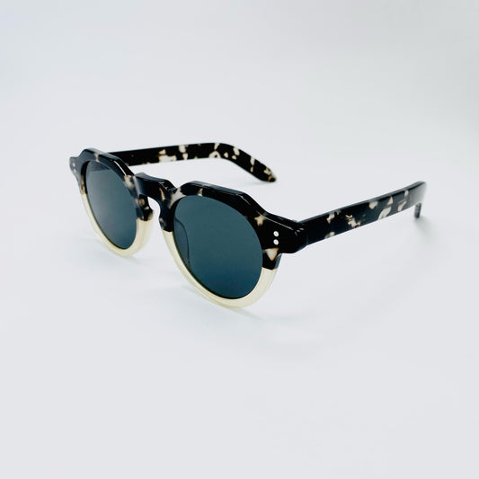 El Sietemanes (Negro y Blanco)