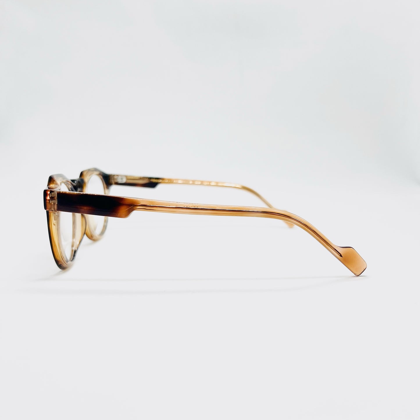 A Primeira Vista (Amarillo-montura)