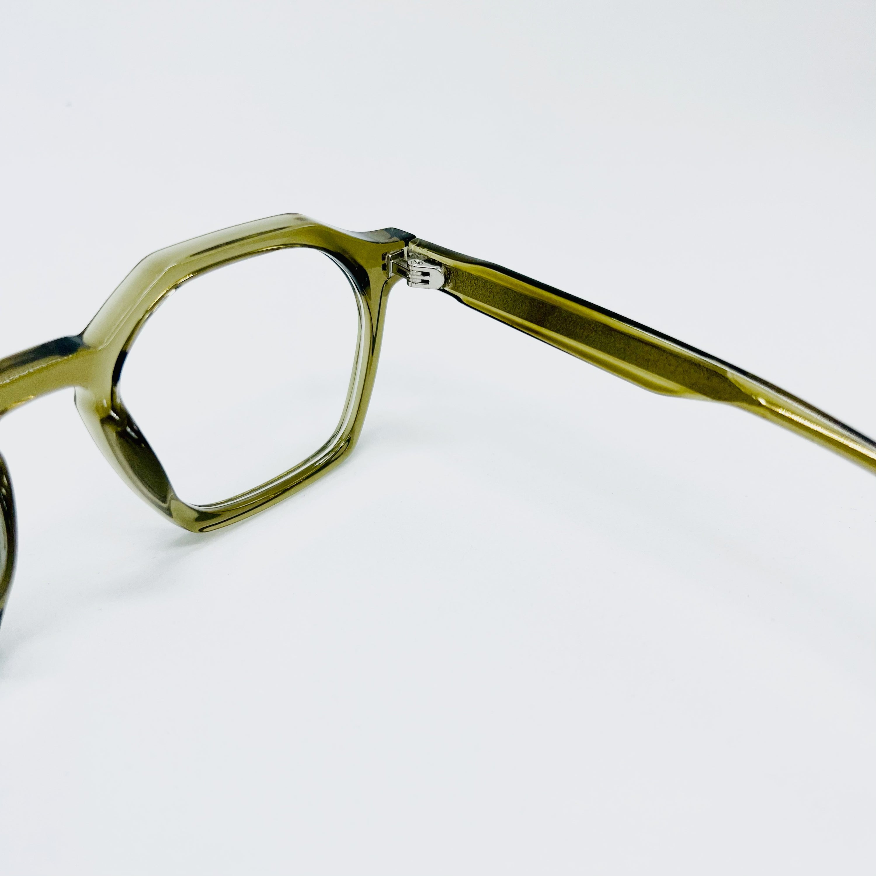 October 12 (Verde)