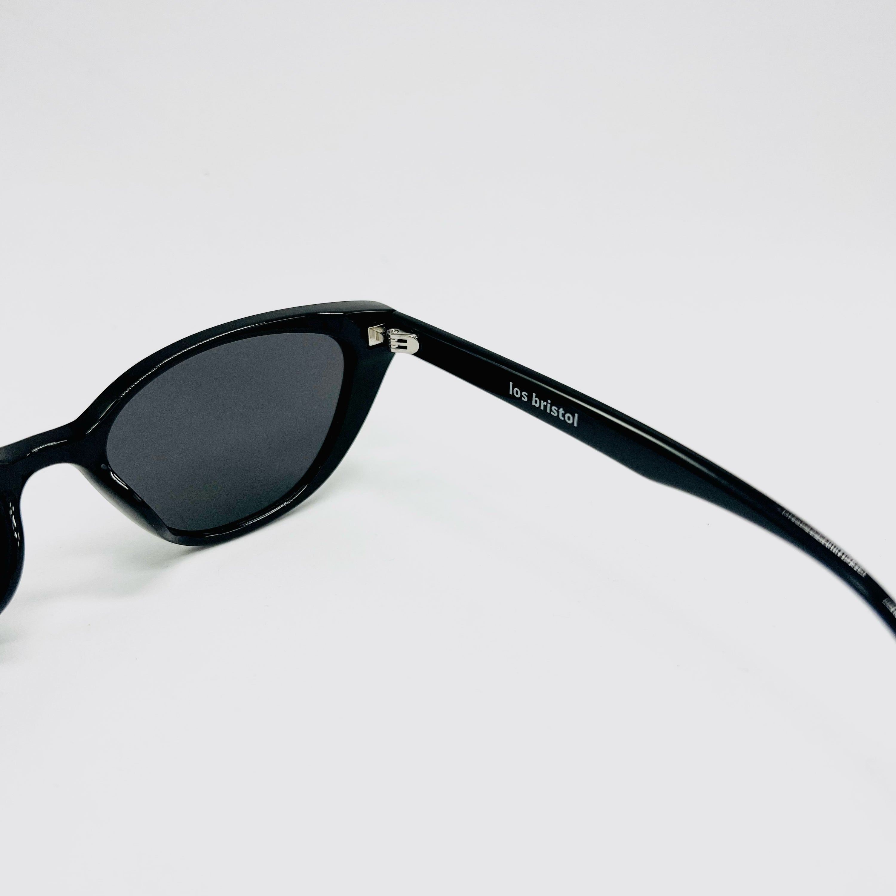 Souvenir (Negro)