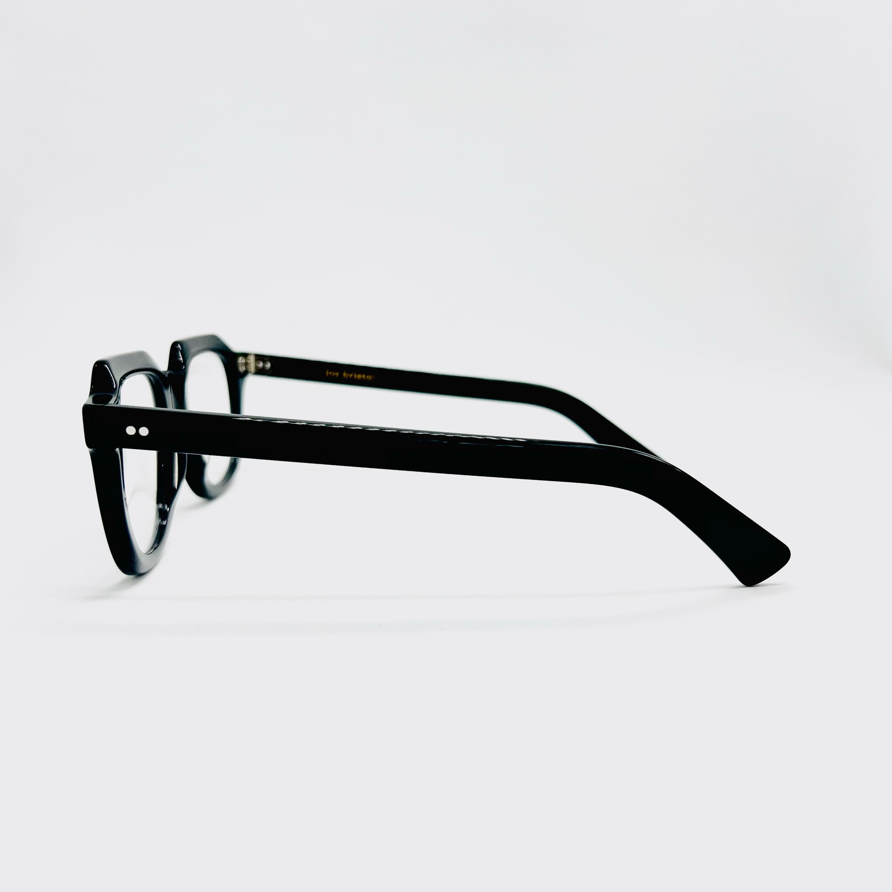 Closer (Negro-montura)