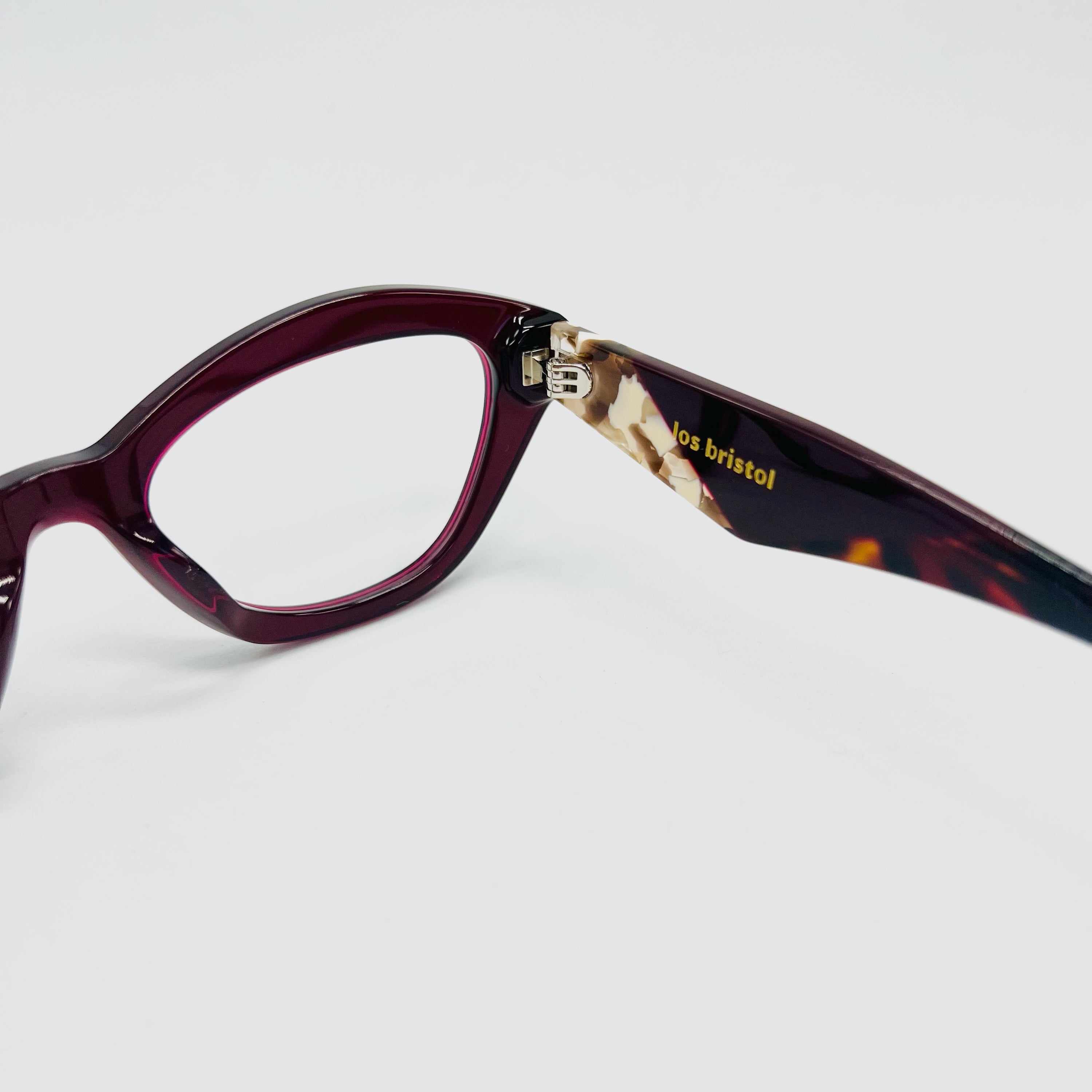 She´s Electric (Vinotinto-montura)