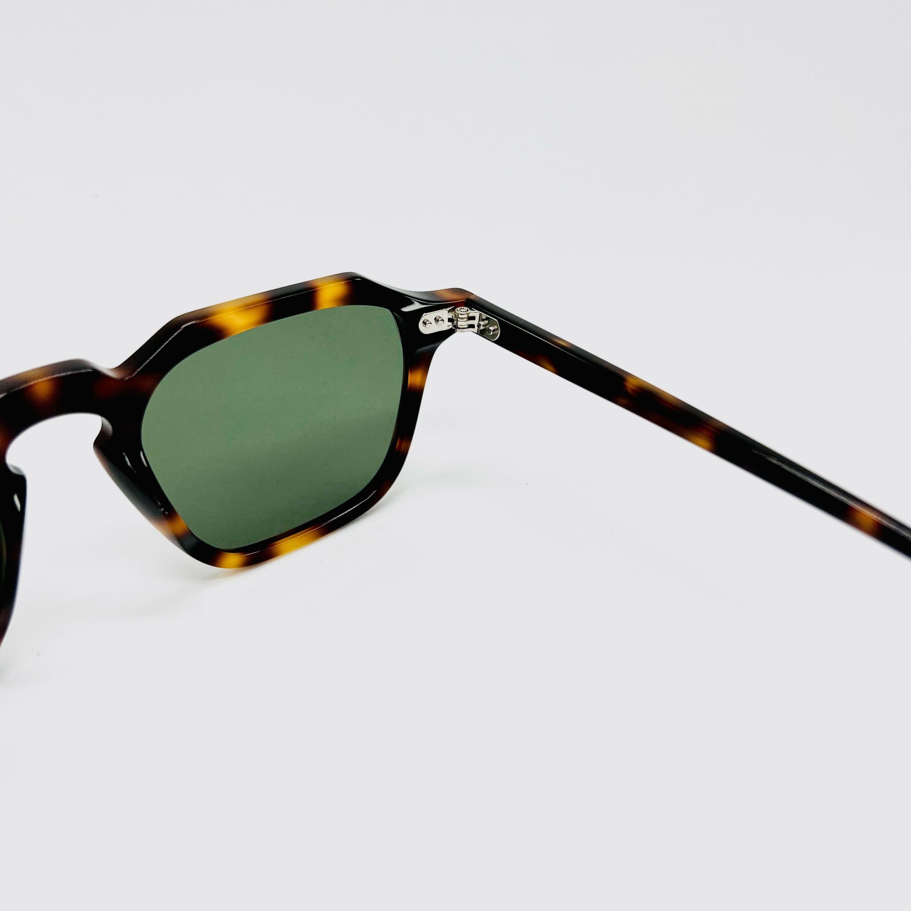 Champagne Supernova (Leopardo)