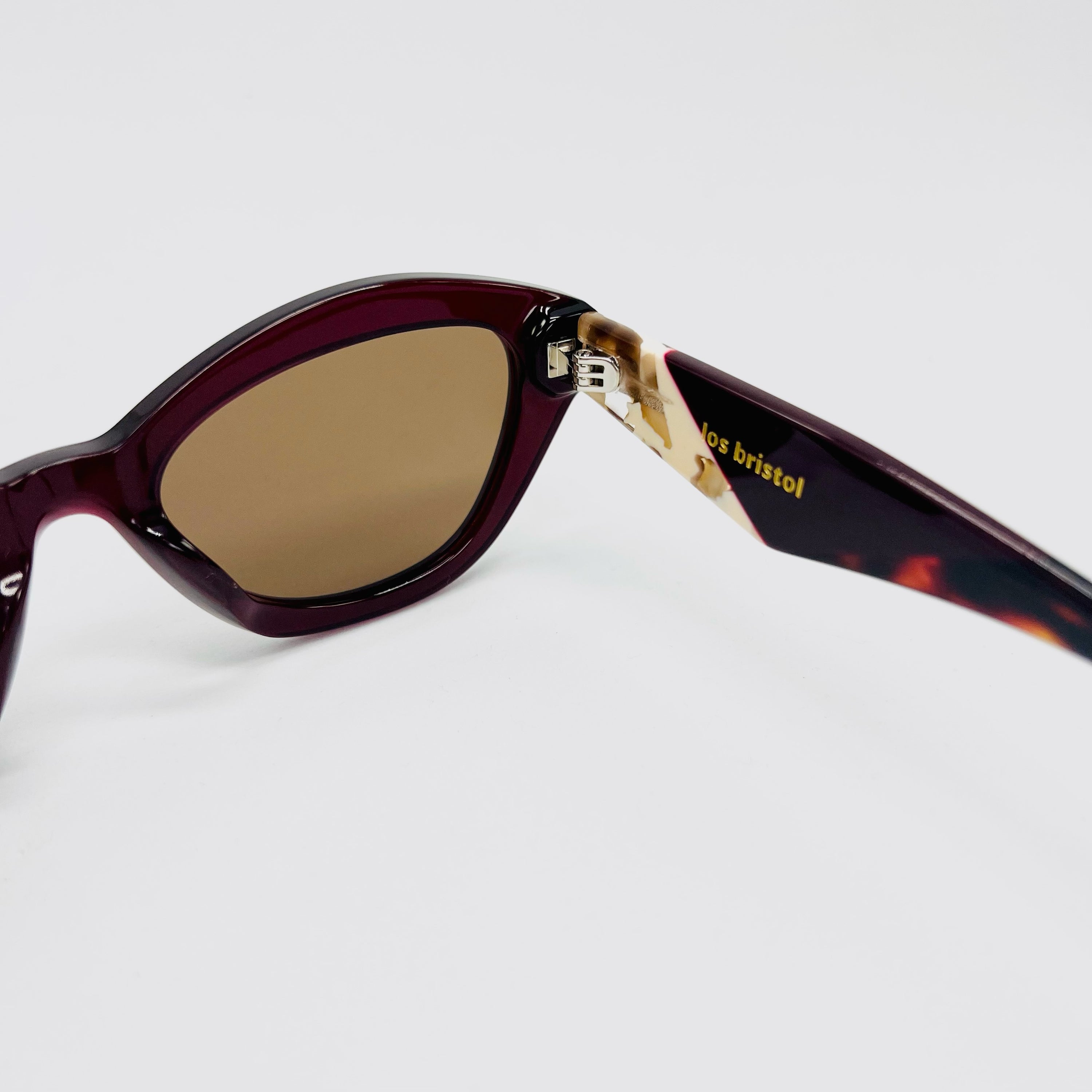 She´s Electric (Vinotinto)