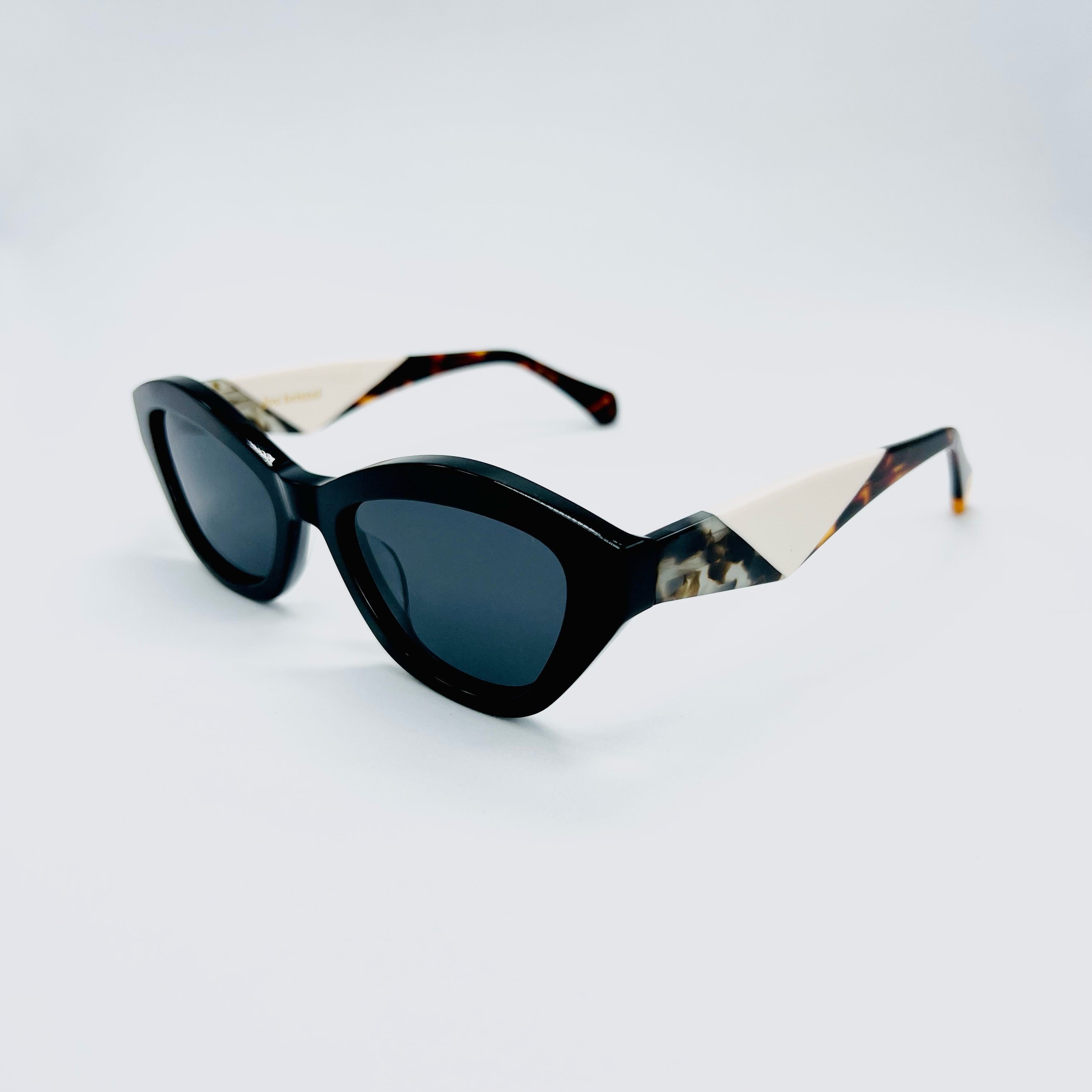 She´s Electric (Negro)