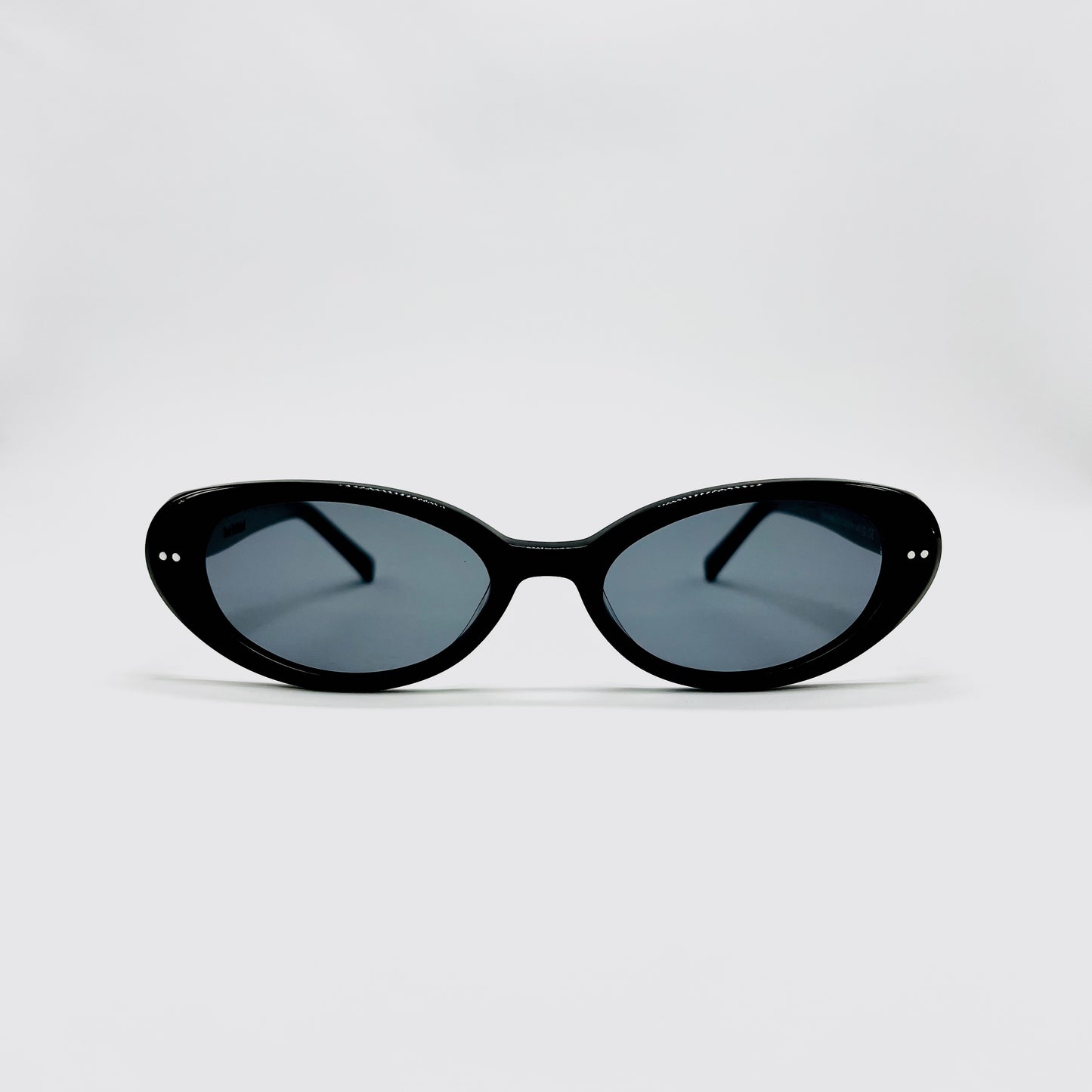 Leave Me Alone (Negro)