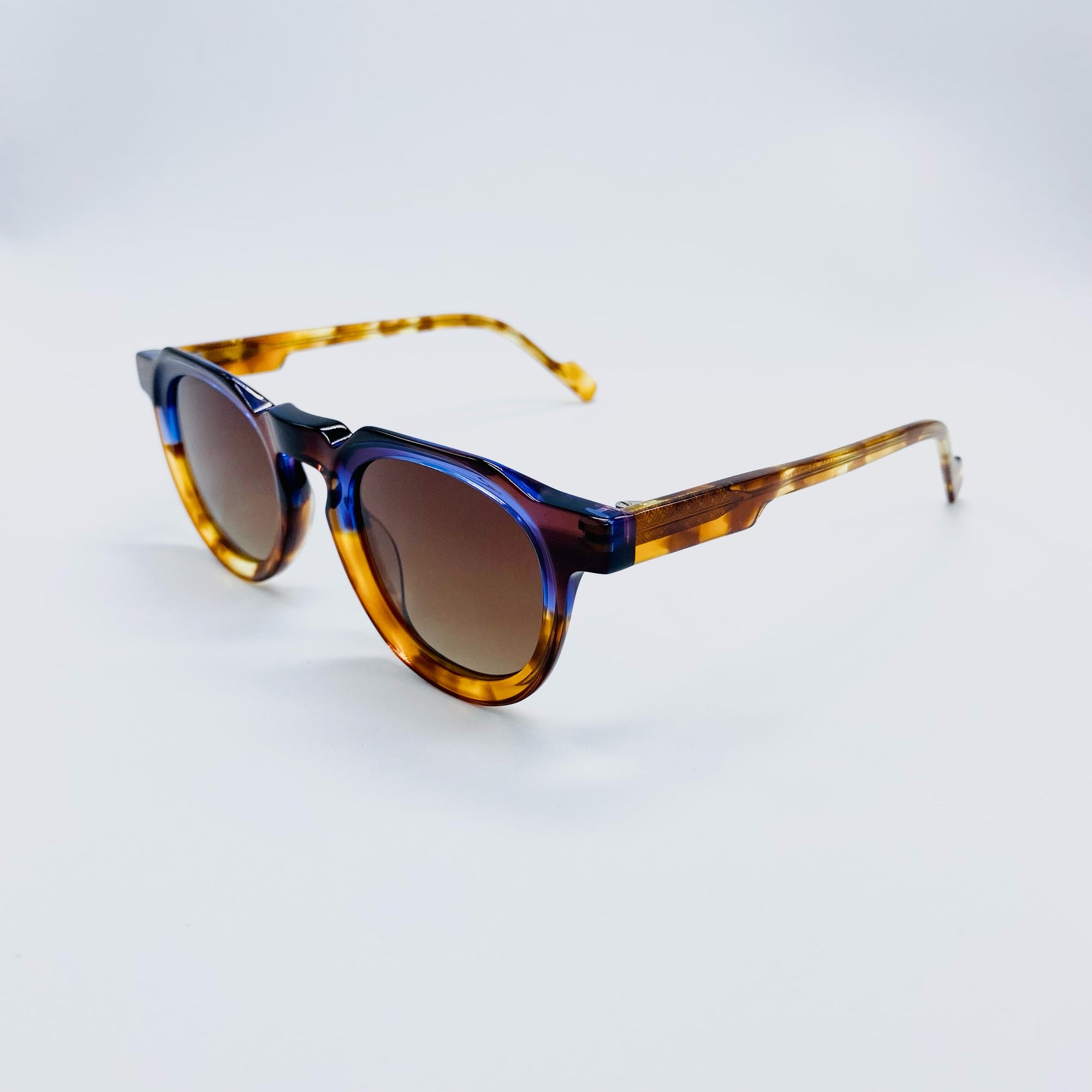 A Primeira Vista (Morado)