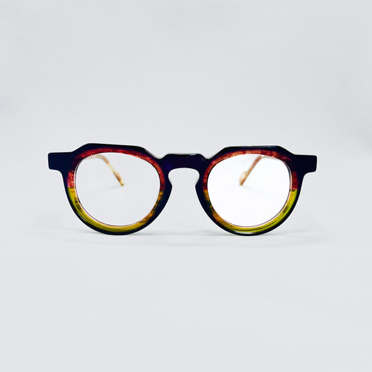 A Primeira Vista (Rojo-montura)