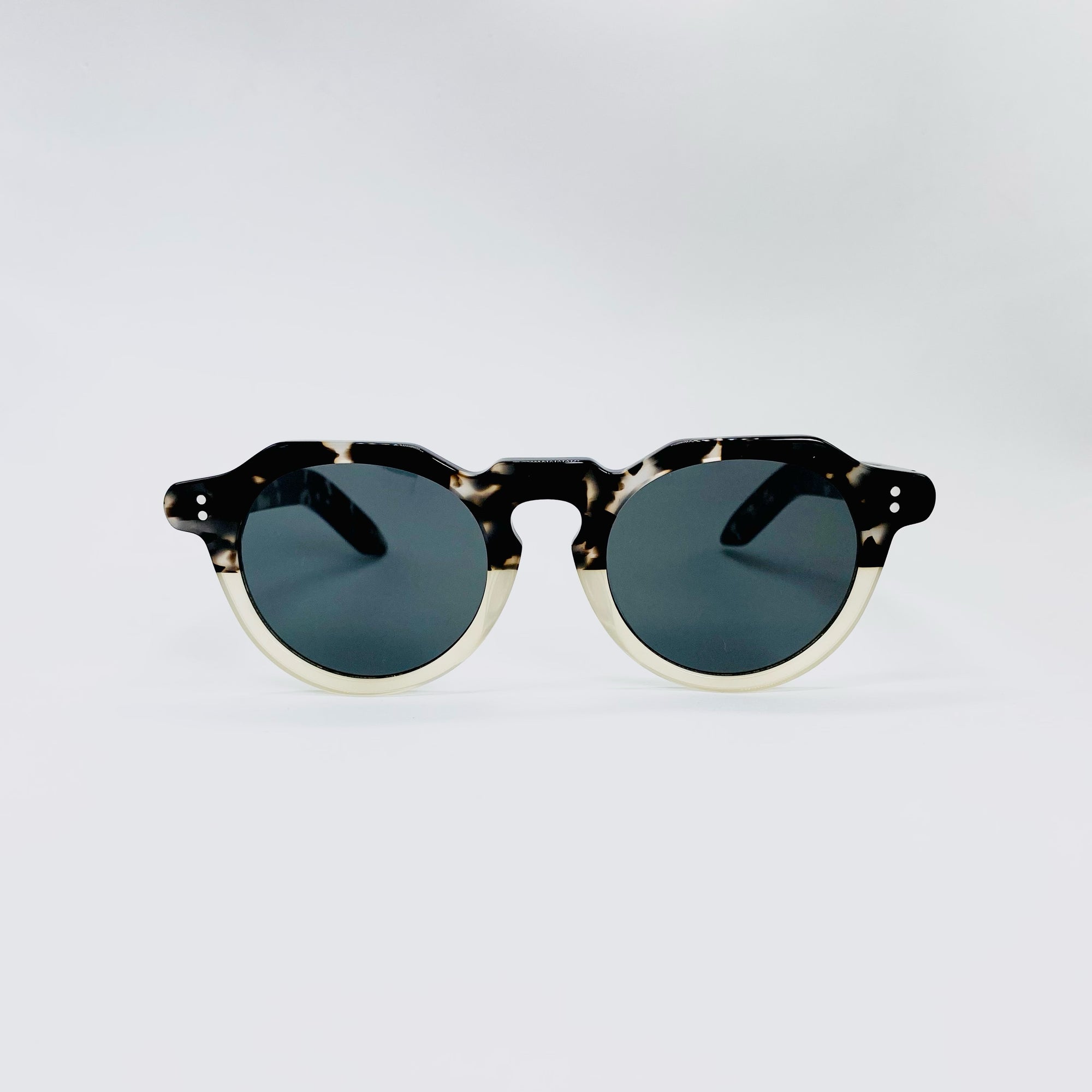 El Sietemanes (Negro y Blanco)